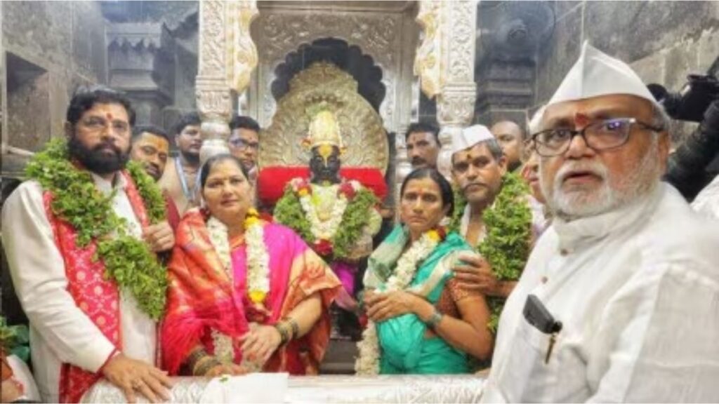 कार्तिकी एकादशीच्या शासकीय महापूजेचा मान उपमुख्यमंत्री एकनाथ शिंदे यांना; पंढरपूर विठ्ठल मंदिरात २ नोव्हेंबरला आयोजन
