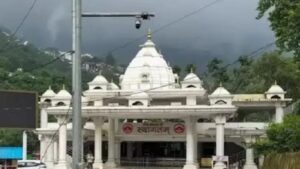 प्रतिकूल हवामानामुळे वैष्णोदेवी यात्रा ५ ते ७ ऑक्टोबरपर्यंत स्थगित