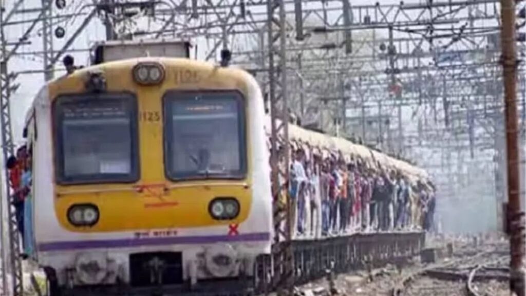 मुंबई मध्य रेल्वेवर 30 तासांचा मेगाब्लॉक; कर्जत-नेरळ आणि कर्जत-खोपोली लोकल बंद