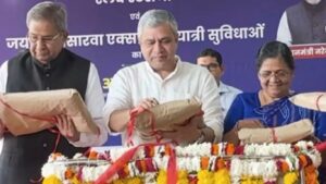 Good News! ट्रेनच्या AC कोचमध्ये ब्लँकेट कव्हरची नव्या सुविधा