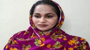 मुंबई पोलिसांचा धक्कादायक कारवाई! बांगलादेशी किन्नर ‘गुरु मा’ अटक; बनावट कागदपत्रे आणि मानव तस्करीचा मोठा रॅकेट उघड