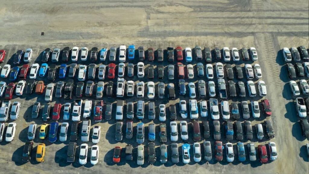 स्कोडा रॅपीड लिलाव: 4 लाखांच्या आत विक्री, लिलावात भाग कसा घ्याल?