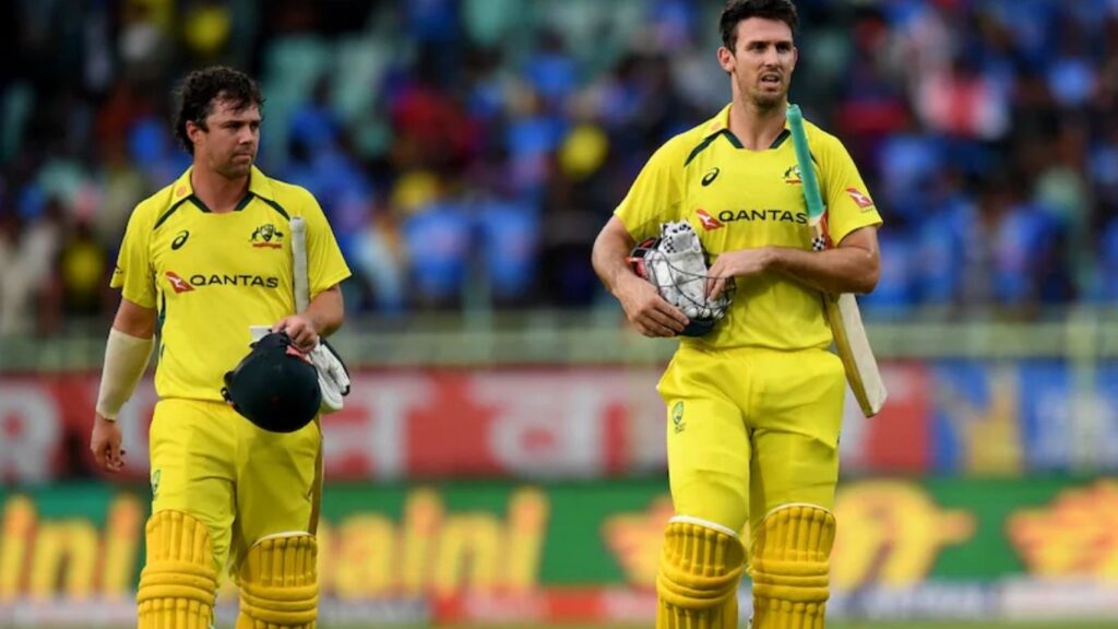 मिचेल मार्श बाद; अक्षर पटेलच्या गोलंदाजीवर भारताला दुसऱ्या सामन्यात विजय