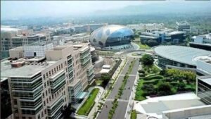 हिंजवडी IT पार्कमध्ये पायाभूत सुविधांची गोंधळातली अवस्था; कर्मचाऱ्यांचे हाल बेहाल