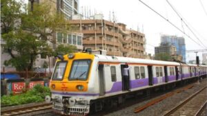 मध्य रेल्वेचा आज रात्री मेगाब्लॉक; लोकल रद्द, एक्सप्रेस गाड्यांचे मार्ग बदलले