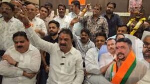 डोंबिवलीत राजकीय भूकंप! शिंदे सेनेतल्या अंतर्गत वादामुळे माजी नगरसेवक भाजपमध्ये