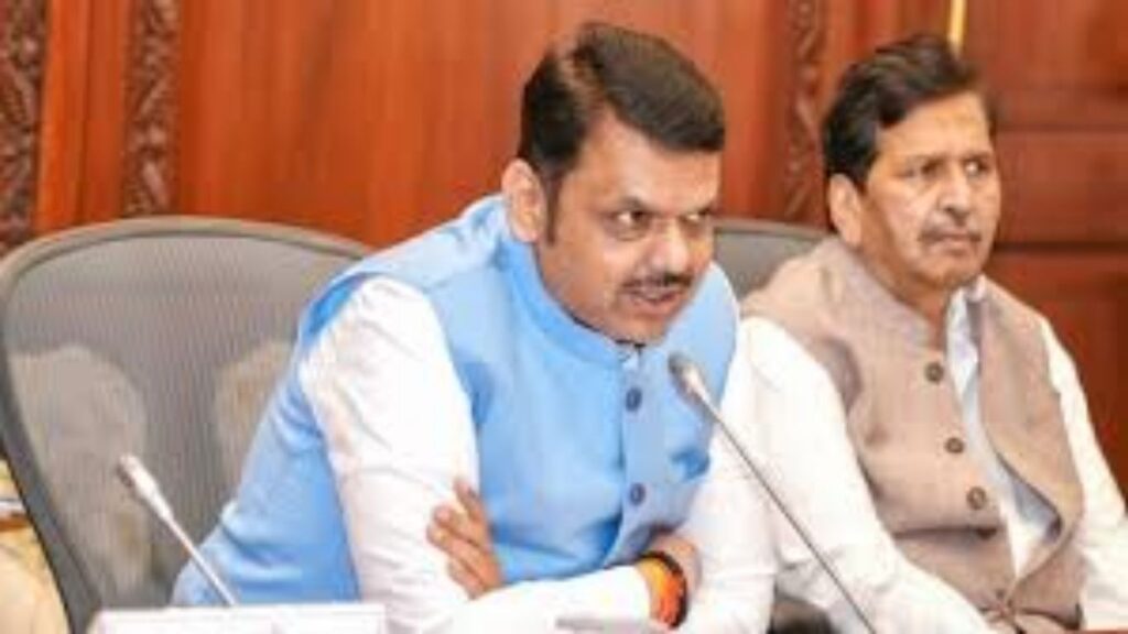 एक रुपयाचाही भाडेवाढ न करता लोकल एसी करणार; मुंबईकरांसाठी मुख्यमंत्र्यांची मोठी घोषणा