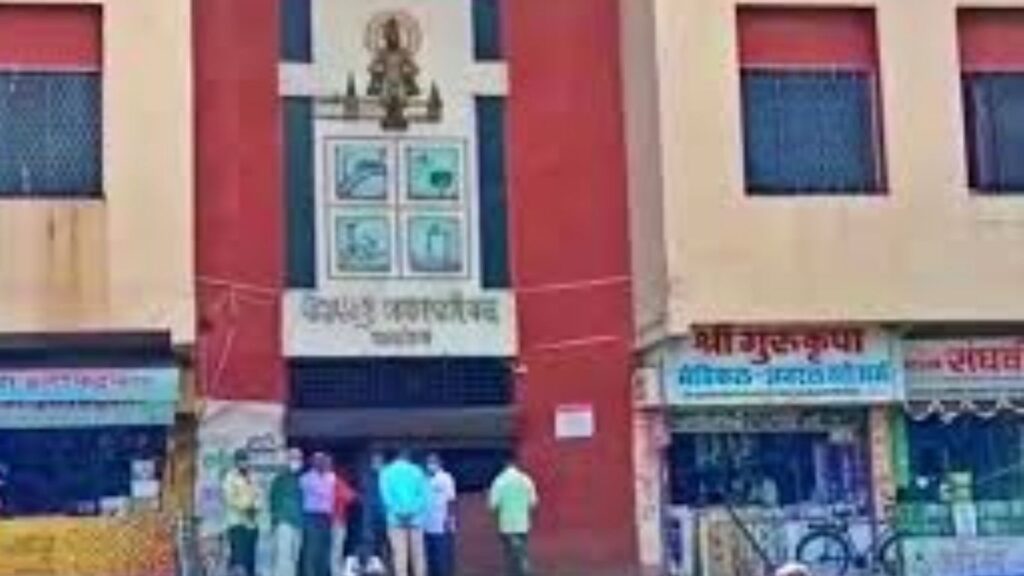 पंढरपूर पालिका निवडणुकीत हायव्होल्टेज सत्तासंघर्ष; भावकी, वाडा आणि जातधर्माचे राजकारण तापले