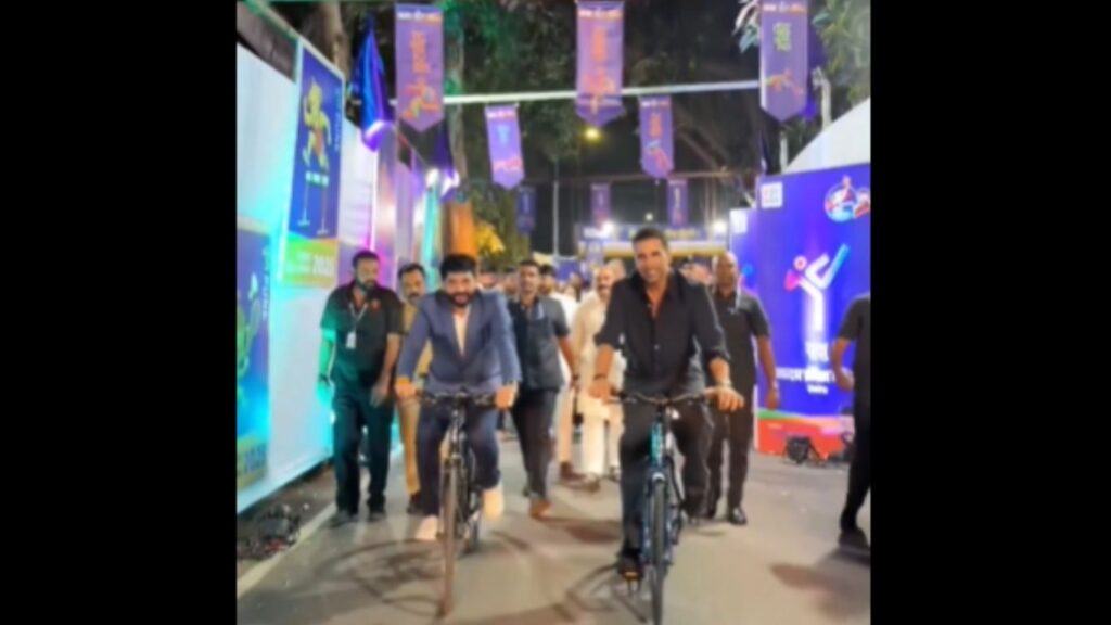 Pune: खासदार मुरलीधर मोहोळ आणि अक्षय कुमारची सायकल राईड; क्रीडा महोत्सवात उत्साह