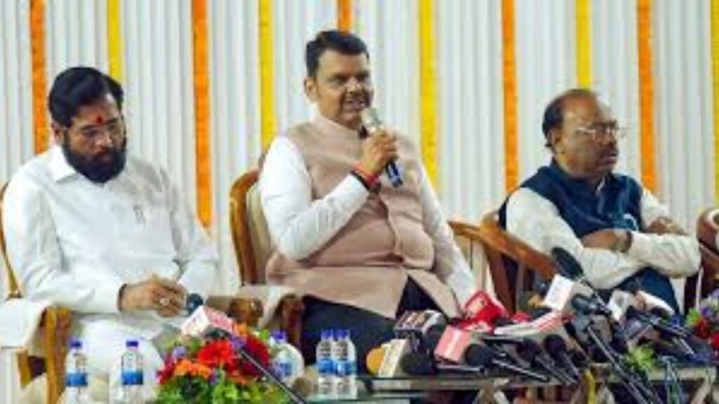 महाराष्ट्रातील सर्व पात्र शेतकऱ्यांची कर्जमाफी 30 जूनपूर्वी—मुख्यमंत्री फडणवीसांची ग्वाही