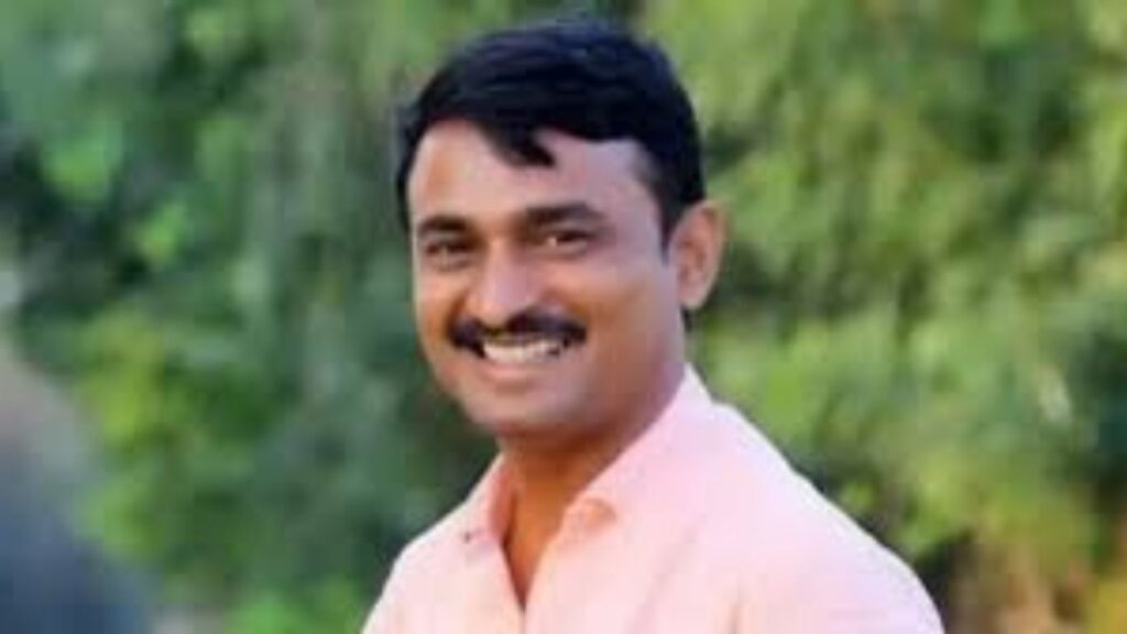 संतोष देशमुख हत्या प्रकरण: उच्च न्यायालयात मारहाणीचे धक्कादायक व्हिडिओ सादर, कुटुंबीय भावुक