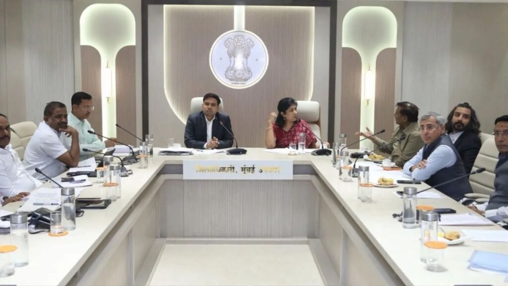 Mumbai Collector Meeting: मुंबईत महसूल प्रक्रिया जलद; जिल्हाधिकाऱ्यांची विकासकांशी महत्त्वपूर्ण बैठक