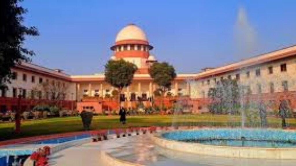 आरक्षणावर सर्वोच्च न्यायालयाचा मोठा निर्णय: गुणवत्ताधारक उमेदवारांना ओपन जागांवर संधी