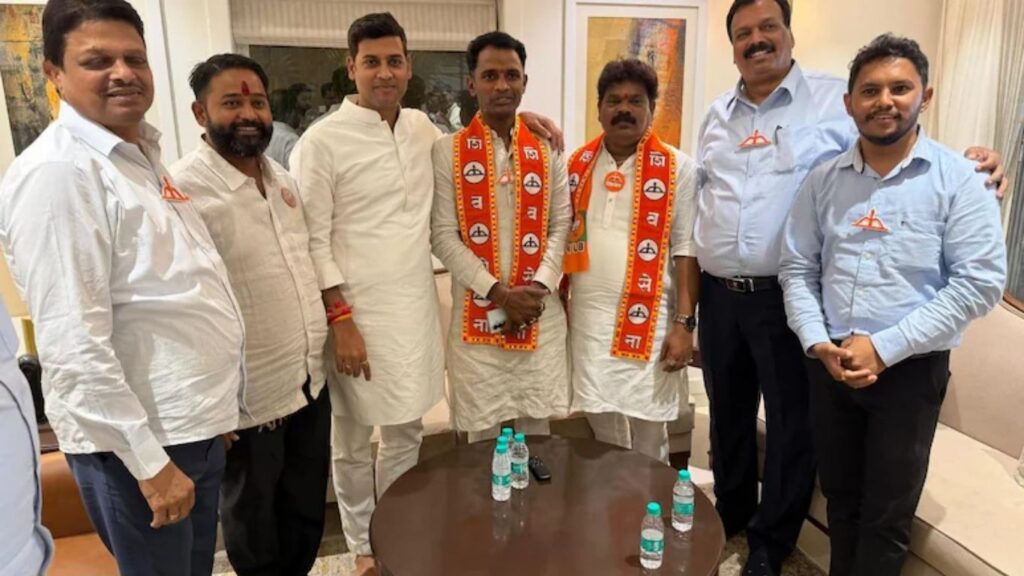 KDMC Election 2026: राज ठाकरेंच्या दौऱ्याआधी ठाकरे गटाला मोठा धक्का; रामचंद्र माने शिंदे गटाच्या समर्थनात