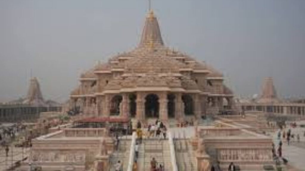 अयोध्या राम मंदिर परिसरात नमाज पठणाचा प्रयत्न; काश्मीरचा तरुण ताब्यात, सुरक्षा यंत्रणा सतर्क