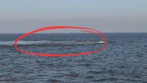 अरबी समुद्रात उकळ्यांचे रिंगण; गुजरात किनाऱ्याजवळ विचित्र प्रवाहामुळे मच्छीमारांमध्ये भीती