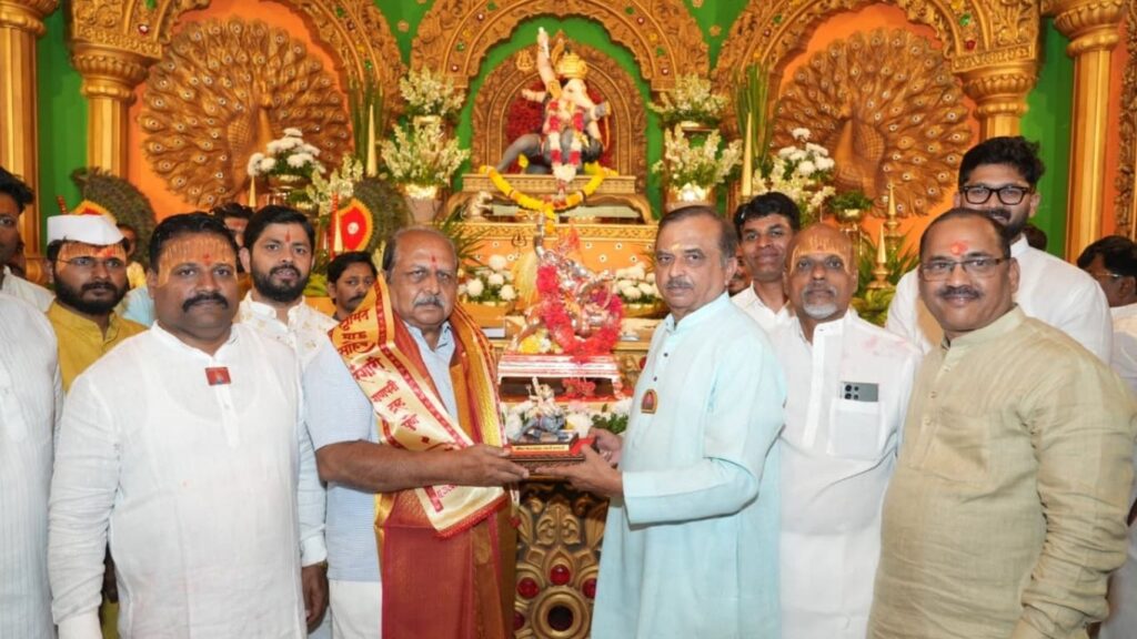 श्रीमंत भाऊसाहेब रंगारी गणपती मंदिरात गणेश जन्मोत्सव उत्साहात; दिवसभर धार्मिक कार्यक्रमांनी पुणे भक्तिमय