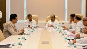 मराठा कुणबी जात प्रमाणपत्र प्रकरणी कार्यवाहीला गती; प्रलंबित अर्ज तातडीने निकाली काढण्याचे विखे-पाटलांचे निर्देश