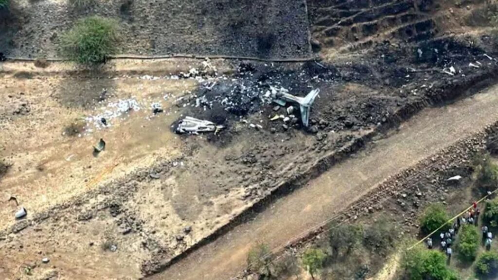 Ajit Pawar Plane Crash: गगन यंत्रणा नसलेलं विमान, 28 दिवसांची डेडलाईन आणि टळू शकलेला अपघात?