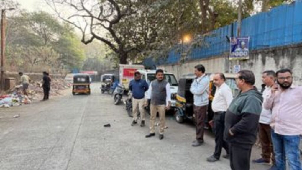 पुण्यात स्वच्छता ढिसाळ; उपमहापौर परशुराम वाडेकर यांची घनकचरा विभागाला कडक तंबी, कामचुकारांवर कारवाईचे आदेश