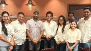 रोहित शर्माचा मराठी स्वॅग; ‘महाराष्ट्राची हास्यजत्रा’ कलाकारांशी मराठीत संवाद, VIDEO व्हायरल