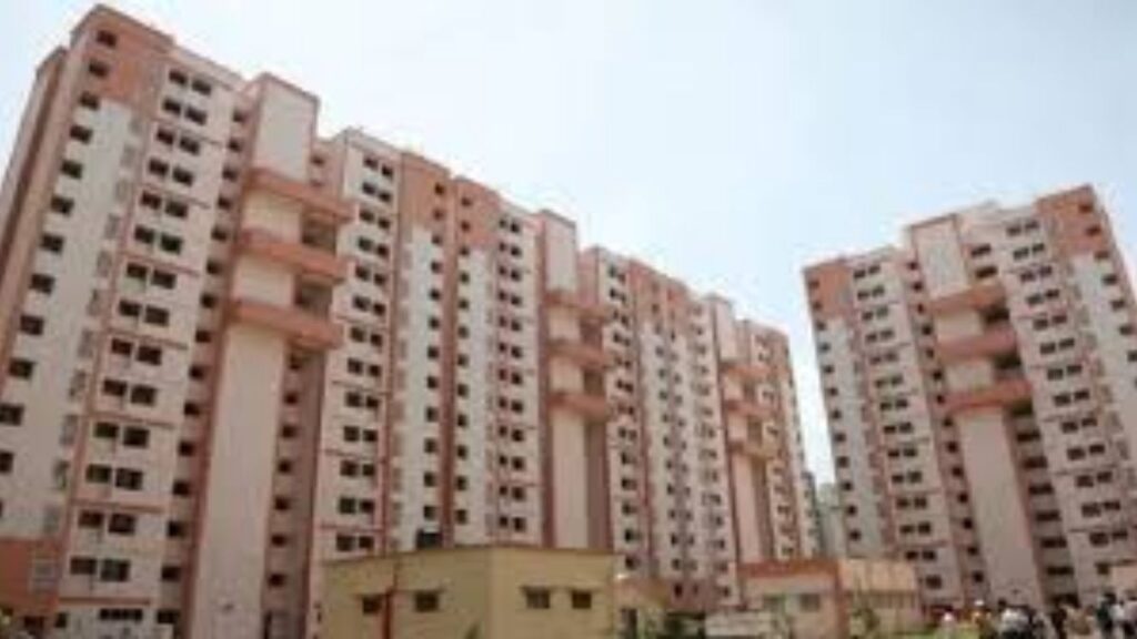 फ्लॅटधारकांसाठी महत्त्वाची माहिती: बिल्डरच्या NOC शिवाय सोसायटी कशी स्थापन करावी? जाणून घ्या तुमचे कायदेशीर हक्क