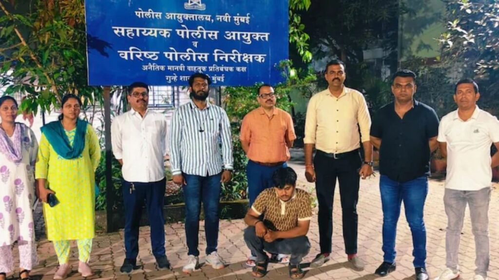 नवी मुंबईत संतापजनक प्रकार पित्यानेच दोन अल्पवयीन मुलींना वेश्याव्यवसायात ढकलले दलाल अटकेत
