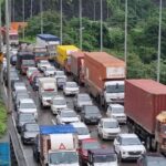 मुंबई-पुणे महामार्गावरील कोंडीसाठी 12 हजार कोटींचा मेगाप्लॅन; उरण-कर्जत-शिरूर महामार्गाला गती