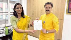 पुणे: नगरसेवक राघवेंद्र बाप्पु मानकर यांचा आदर्श निर्णय; मानधन नाकारून गरजू रुग्णांसाठी महापौर निधीला वर्ग