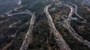 Pune Mumbai Expressway: टँकर अपघातानंतर 36 तासांचा थरार; एक ठिणगी उडाली असती तर सर्वस्व उद्ध्वस्त झालं असतं