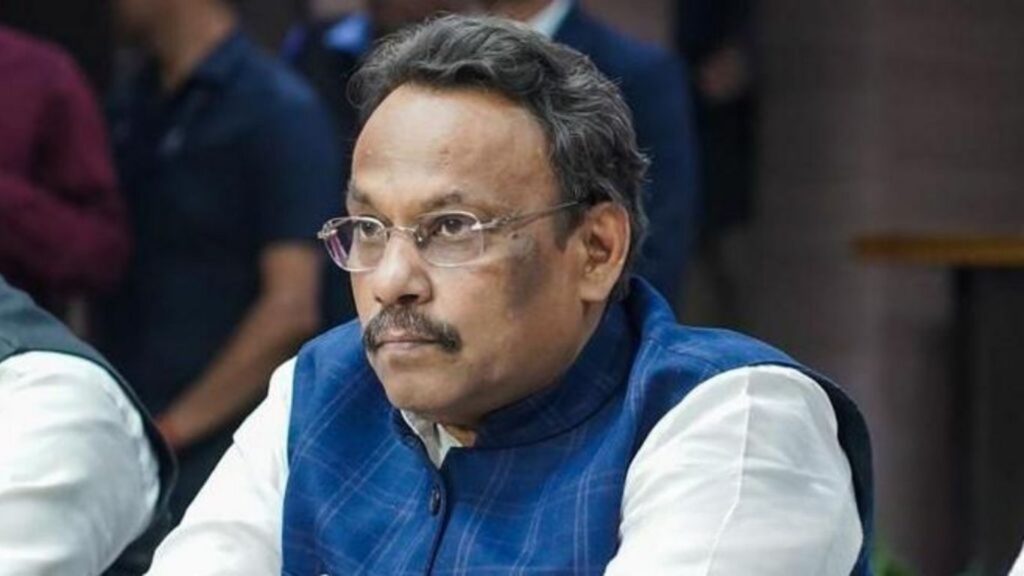 Vinod Tawade Rajyasabha : विनोद तावडेंना राज्यसभेची उमेदवारी; पक्षनिष्ठेचं ‘प्रामाणिकपणाचं गिफ्ट’