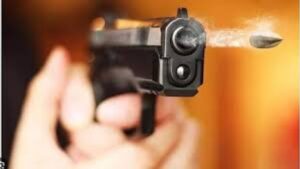 ठाण्यात सोशल मीडिया इन्फ्लुएन्सरच्या घराबाहेर गोळीबार पहाटे 2 राऊंड फायर, पोलिसांकडून तपास सुरू