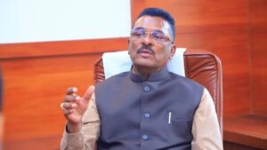 ST कर्मचाऱ्यांसाठी मोठा निर्णय! प्रताप सरनाईक यांची घोषणा; निवृत्तांना पत्नीसह मोफत प्रवास