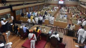 पुणे महापालिकेत वाहतूक कोंडीवरून गोंधळ; PMPML भ्रष्टाचारावर काँग्रेस आक्रमक