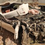 मंचरजवळ भीषण अपघात कार डिव्हायडर तोडून बसला धडकली, तिघांचा मृत्यू