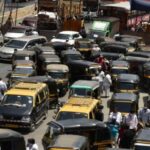 रिक्षाचालकांना वाहतूक पोलिसांचा इशारा प्रवाशांशी सौजन्य बाळगा, भाडे नाकारू नका