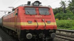 Indian Railway Rules 2026: ८ तासांपूर्वी तिकीट रद्द केल्यास रिफंड नाही? नवे नियम समजून घ्या