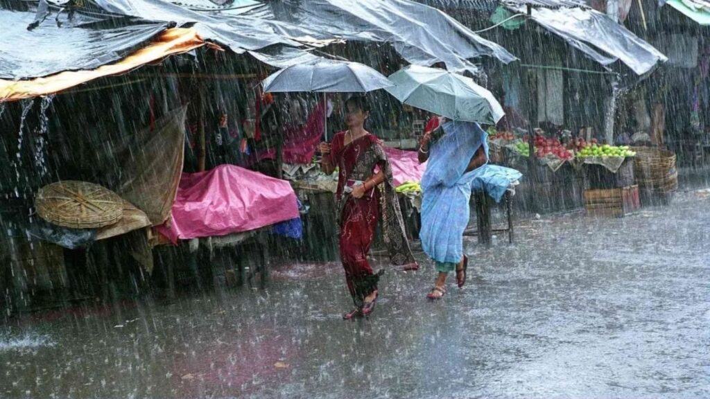 ऐन मार्चअखेरीस नागपुरात पावसाची हजेरी १ एप्रिलपर्यंत ढगाळ-उन्हाळी वातावरण