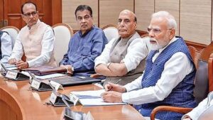 आखाती तणावाचा परिणाम देशभरात ESMA लागू, LPG आणि पेट्रोलियम पुरवठा सुरळीत ठेवण्याचा केंद्राचा निर्णय