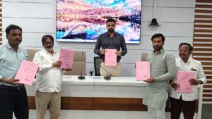 Baramati By Election: बारामती पोटनिवडणुकीसाठी अंतिम मतदार यादी जाहीर; 3.83 लाख मतदार नोंद