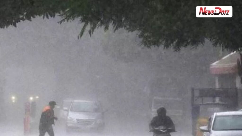 44° तापमानातही 15 राज्यांत मेघगर्जनेसह पावसाचा इशारा; उष्णतेसोबतच वादळी हवामानाची शक्यता