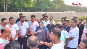 बारामतीत सुनेत्रा पवारांचा मॉर्निंग वॉक संवाद; “दादा शब्दाचे पक्के, कामाचे एक्के” म्हणत नागरिक भावुक