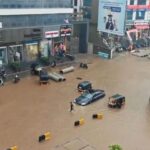 Pune Rain: एप्रिलमध्येच मुसळधार पाऊस; रस्त्यांना नद्यांचे रूप, येलो अलर्ट जारी