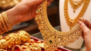 आजचे सोने-चांदी दर 4 एप्रिल 2026: 24K, 22K, 18K सोन्याचे ताजे भाव आणि चांदीचे दर जाणून घ्या