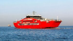 मुंबई–विजयदुर्ग Ro-Ro फेरी तात्पुरती बंद; M2M Princessच्या 4 पैकी 3 इंजिनांत बिघाड