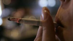 तंबाखू आणि गांजाचा मेंदूवर घातक परिणाम संशोधनात अकाली वृद्धत्वाचा धक्कादायक खुलासा