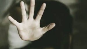 कोल्हापूरमध्ये प्रेमाच्या आमिषाने अश्लील व्हिडिओ प्रकरण उघड; मुख्य संशयित अटकेत, साथीदार फरार