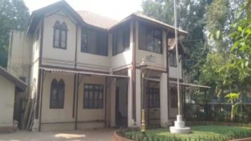 मुंबई महापौर बंगल्याच्या नूतनीकरणावरून वाद: २.३९ कोटींच्या प्रस्तावावर सत्ताधारी-विरोधक आमनेसामने