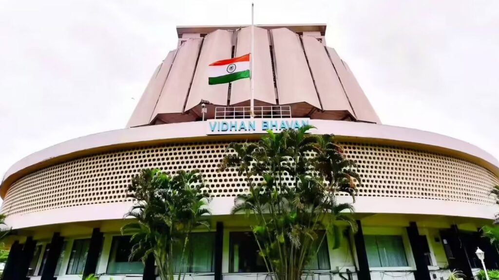 विधान परिषद निवडणूक २०२६: दहाव्या उमेदवाराच्या चर्चेने राजकीय समीकरणे ढवळून निघाली