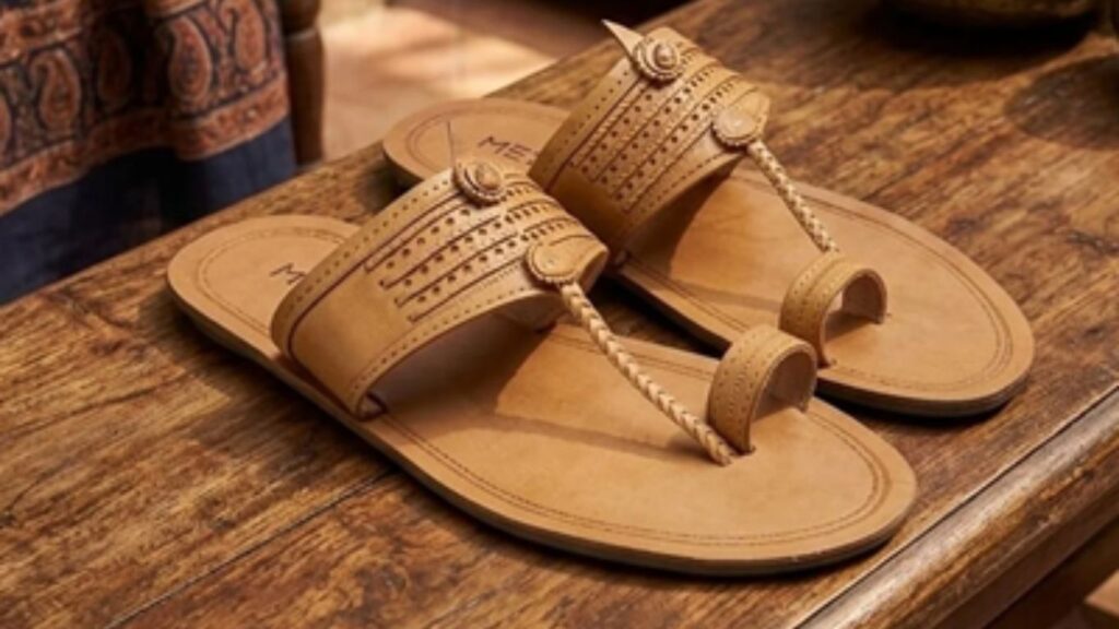 Kolhapuri Chappal आणि Prada करार: कोल्हापुरी चप्पल जागतिक लक्झरी ब्रँड, 300 कारागिरांना विशेष प्रशिक्षण